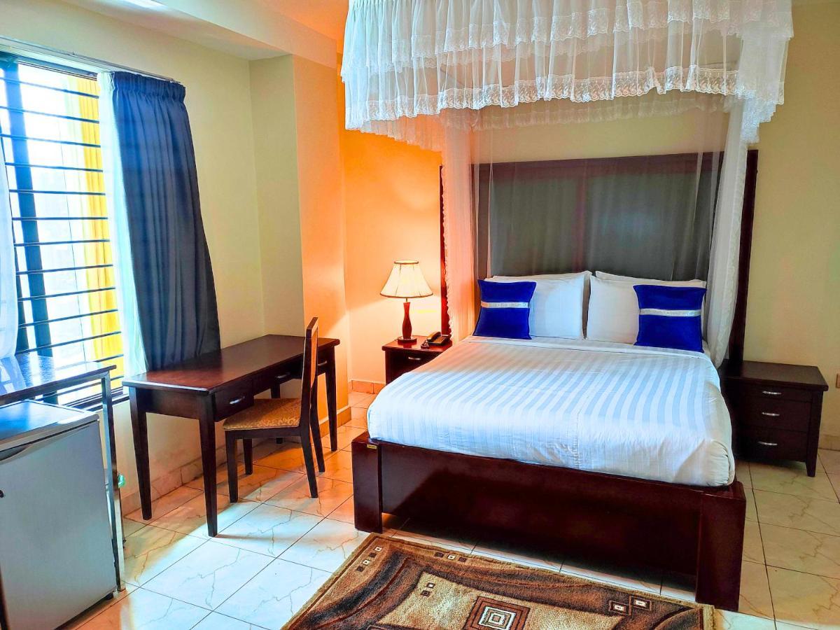 Koki Hotel Kampala Exterior photo