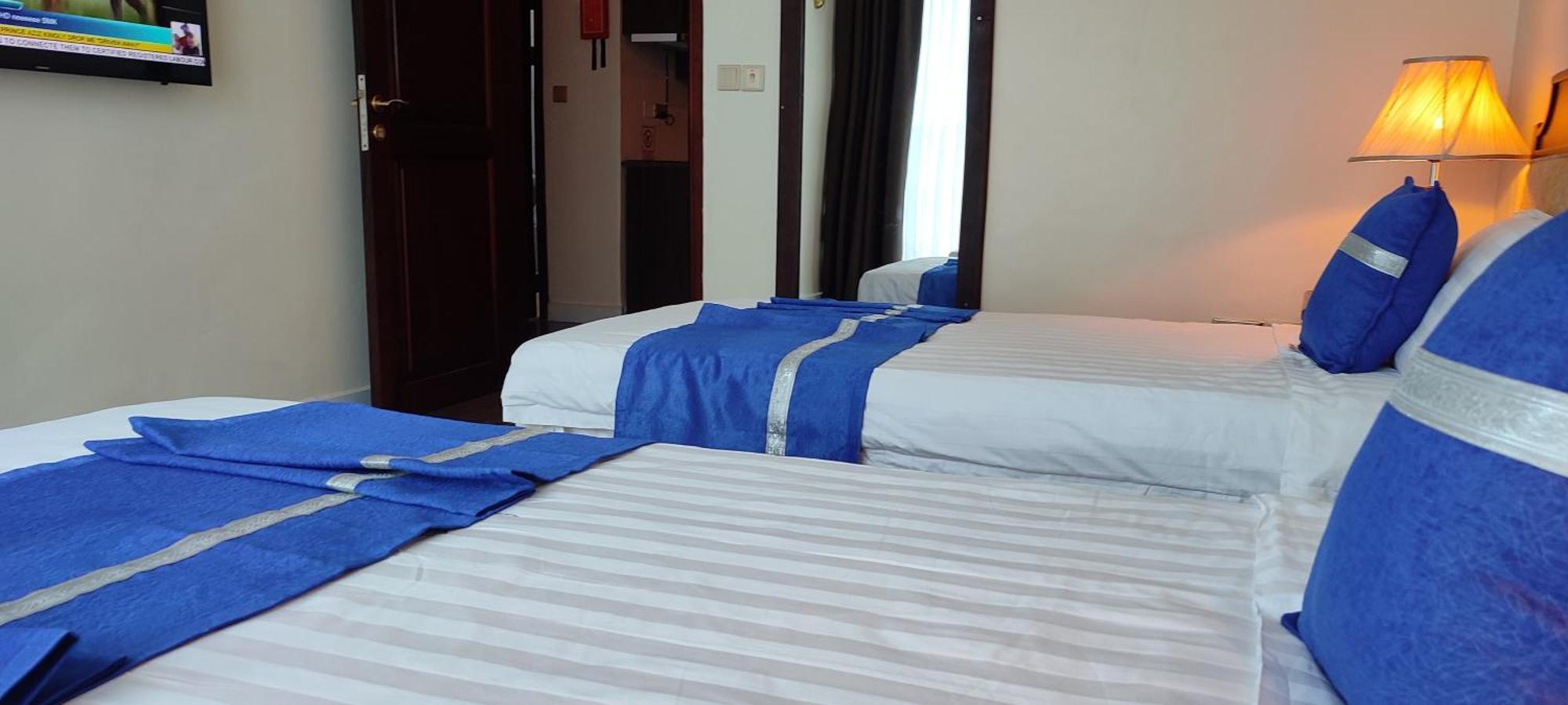 Koki Hotel Kampala Exterior photo